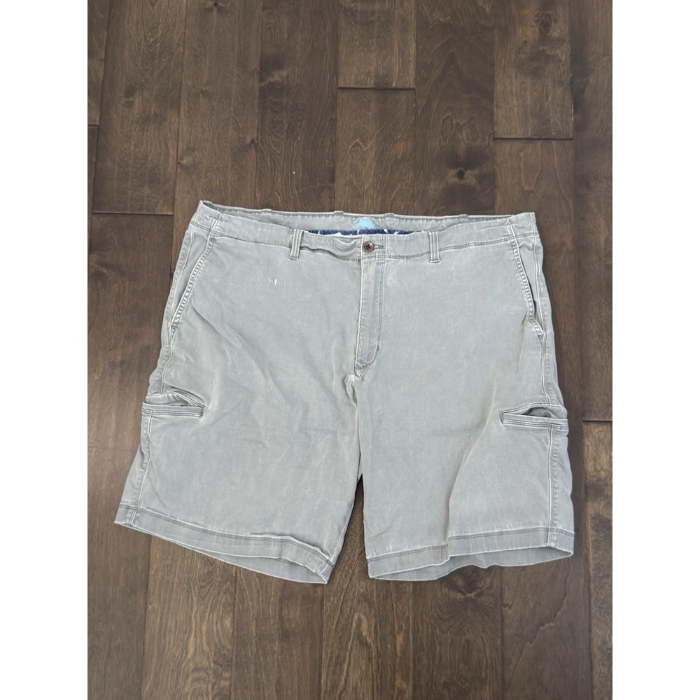 Tommy Bahama Mens‎ Grey Chino Cargo Shorts Size 44RG Swordfish Logo 10" Inseam